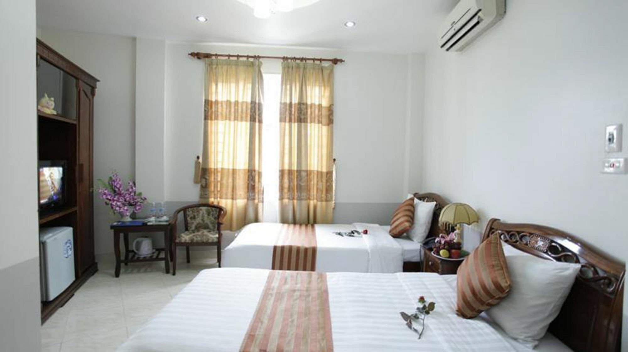 Camellia 5 Hotel Hanoi Zewnętrze zdjęcie